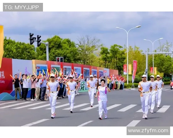 亚运会火炬接力开启,中国运动员担任首棒火炬手 亚运会火炬接力开启,中国运动员担任首棒火炬手