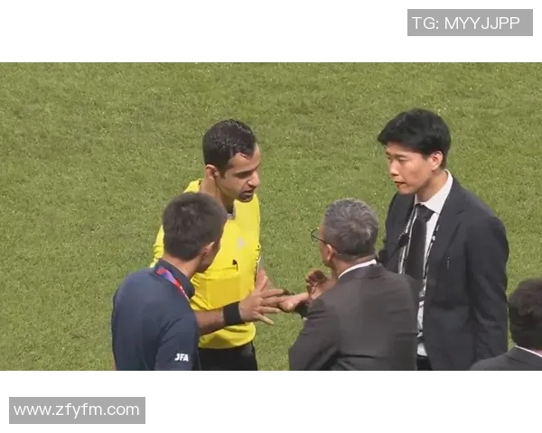 武磊赛场爆发小插曲,裁判如何处理? 武磊赛场爆发小插曲,裁判如何处理?